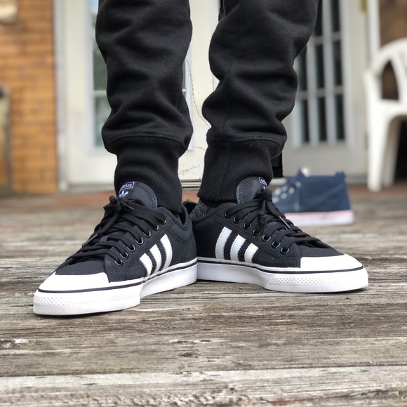 Adidas Originals NIZZA Men's 9.5 - Picture 2 of 15